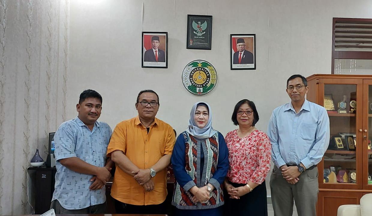 English Literature Study Program of Faculty of Cultural Sciences USU Invites Adjunct Professor